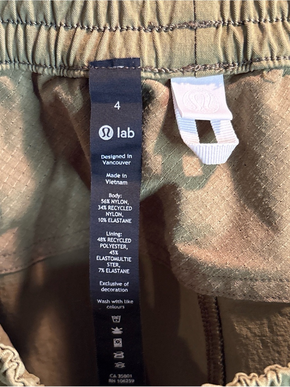 lululemon athletica Olive Lab Elastic-Waist Shorts - Picture 4 of 5